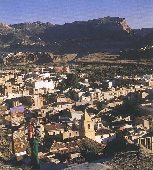 Blanca vista desde la subida a su castillo