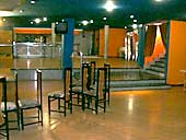 Salón-pub-karaoke
